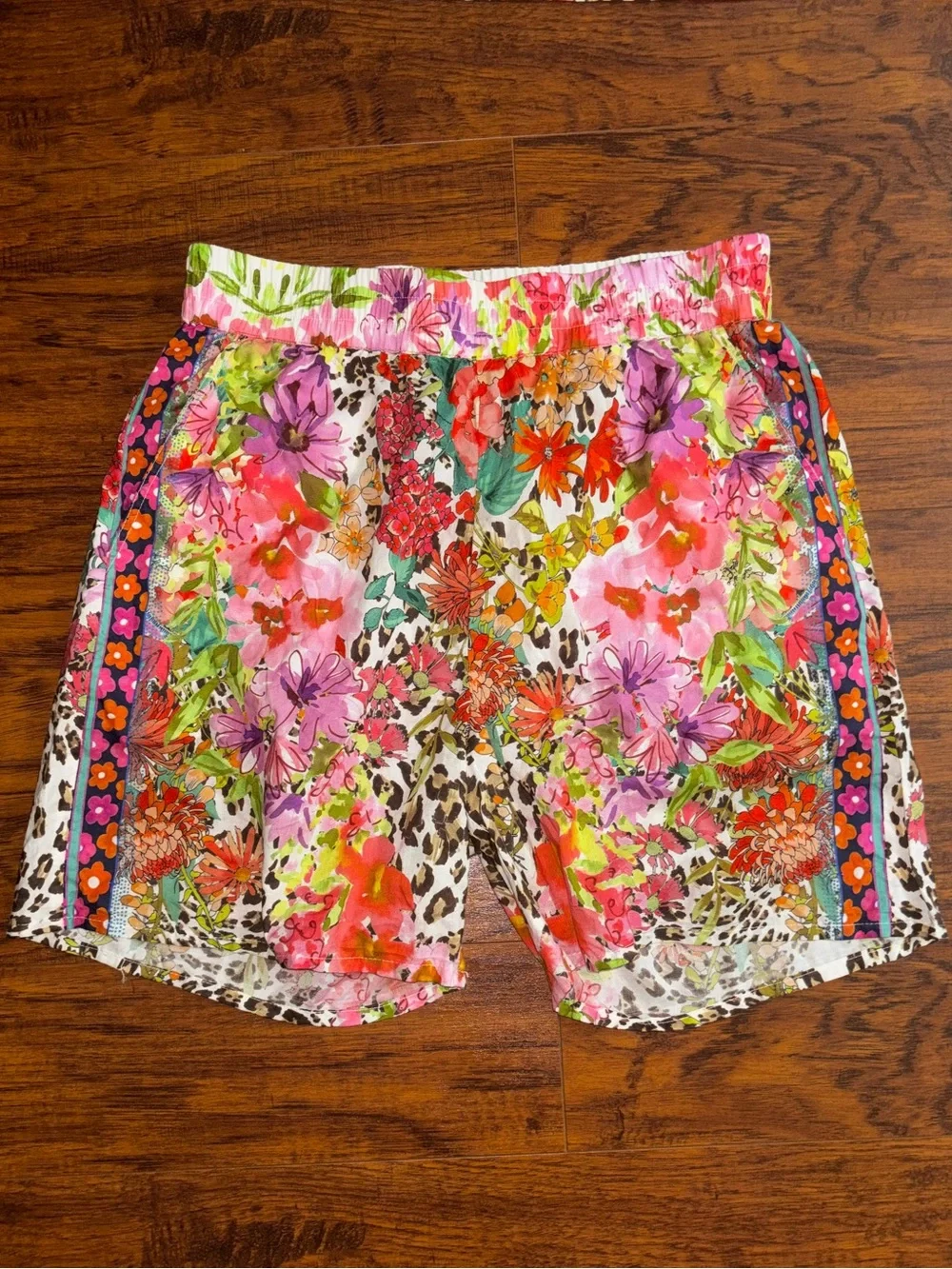 Johnny Was Two-Piece Set Puff Sleeve Top + Shorts 100% Cotton Wild Garden Floral